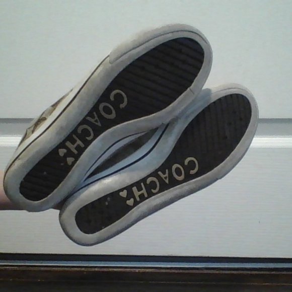 Coach Shoes - Picture 4 of 5